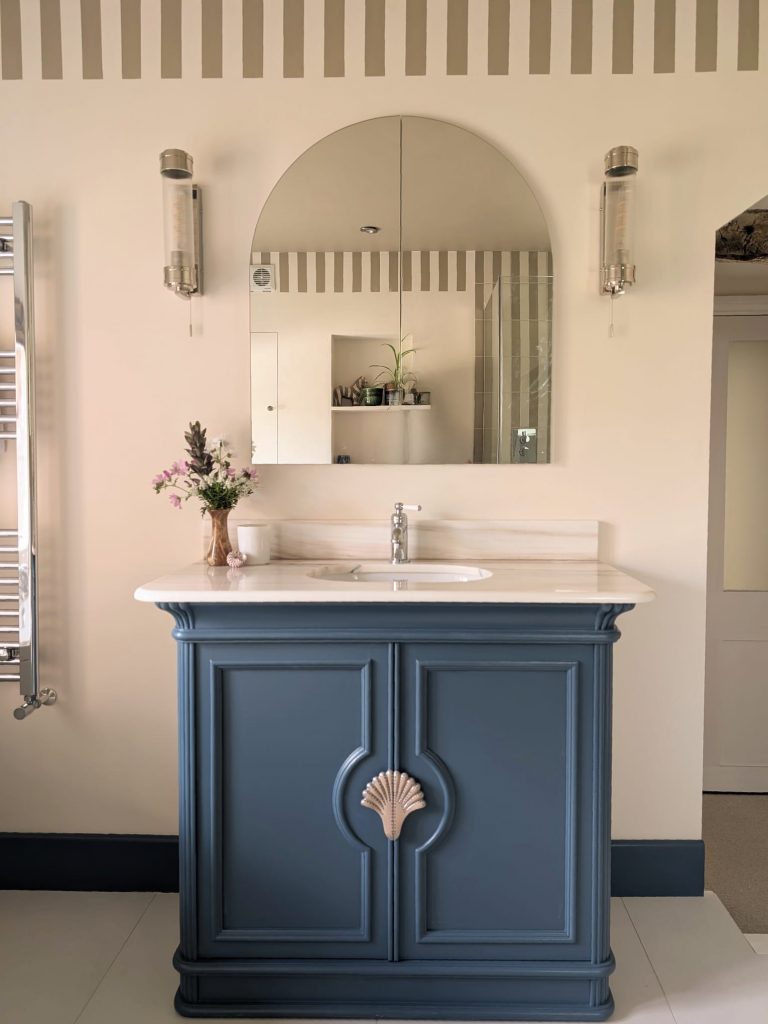 Professional Brentwood bathroom interior design